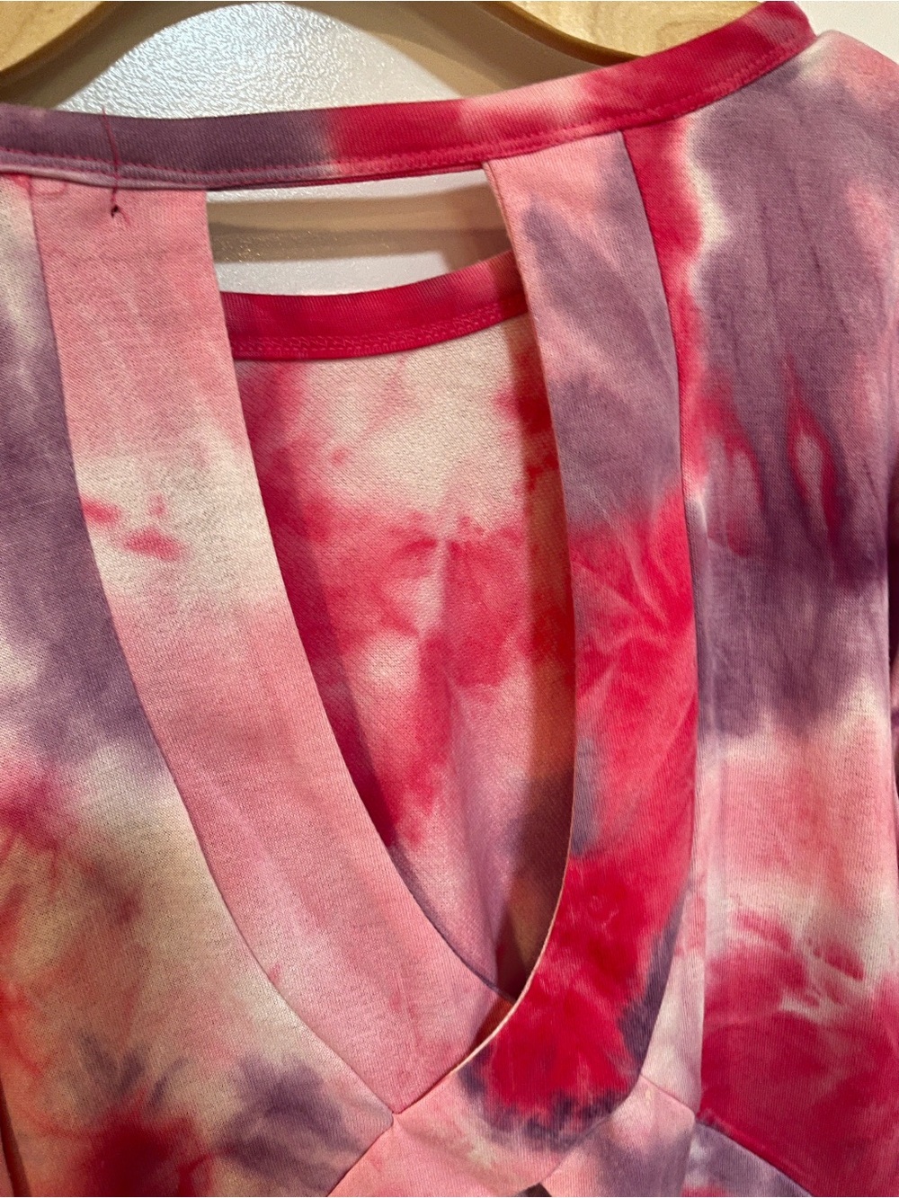 Align Collective Pink & Purple Tie-Dye Cropped Sweatshirt - Picture 6 of 9